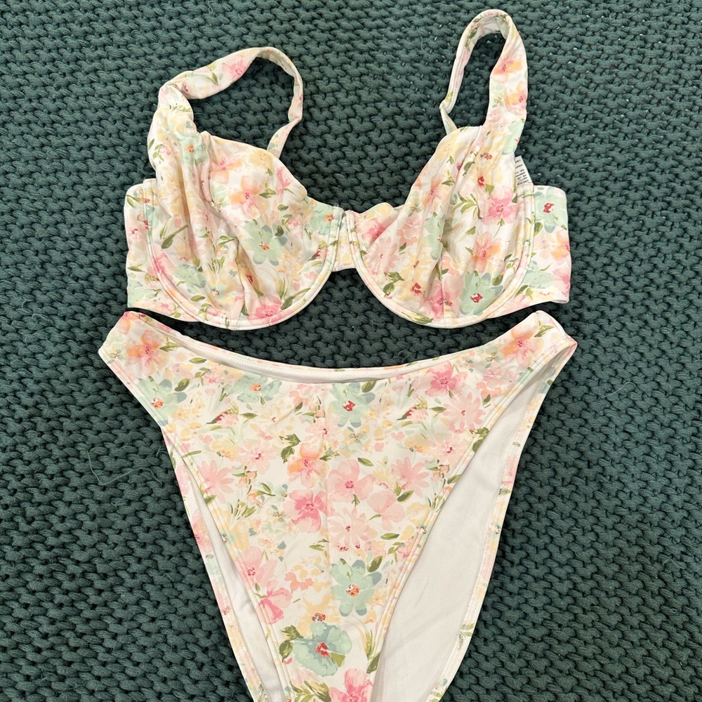 Abercrombie Curve Love Bikini Set